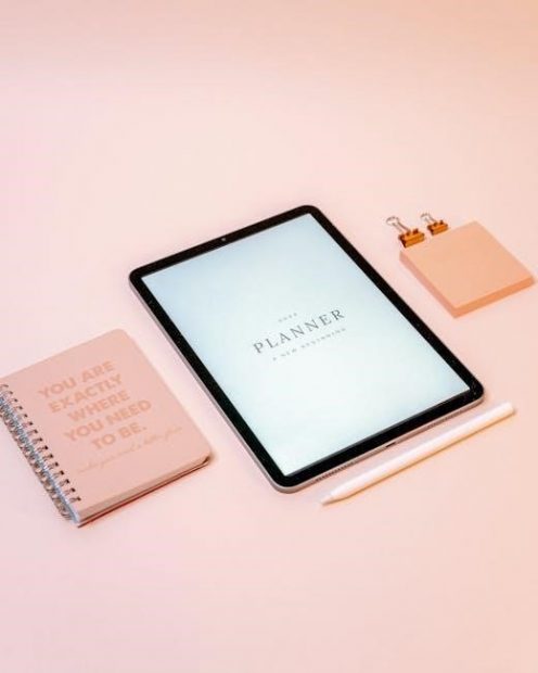 2024 weekly planner pdf